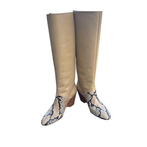 St. John F615001 US 8 / EU 38 Leather Snake Print Knee High Wedge Boots NWT - Picture 14 of 16